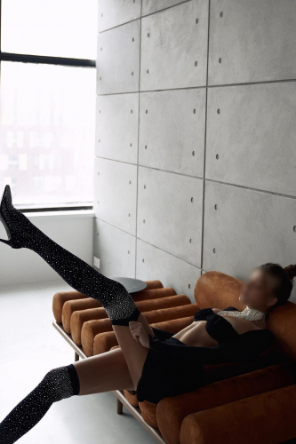 Индивидуалка СПб Даша Брюнетка c 2 размером груди у метро Улица Дыбенко Санкт-Петербург Фото-4